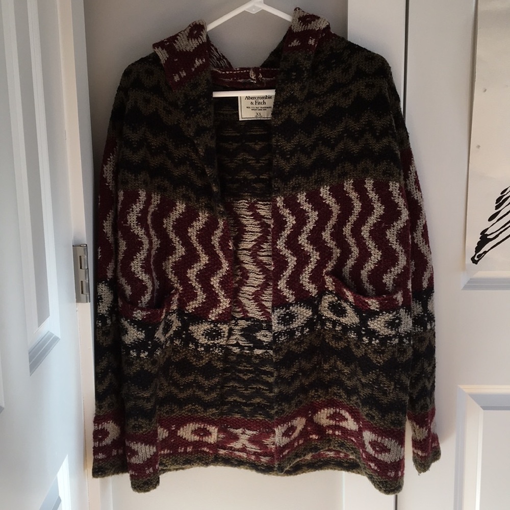 Abercrombie & Fitch Sweater Cardigan